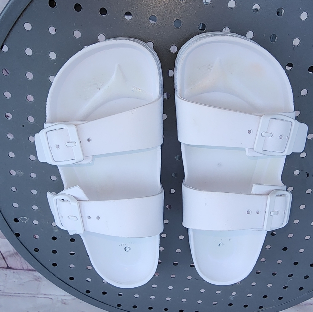 White size 7 women's 2 buckle eva slides from  Target